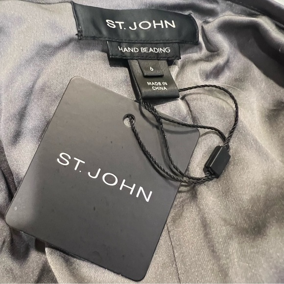 St. John Black and Gold Sequin Pencil Skirt NWT - Picture 7 of 9